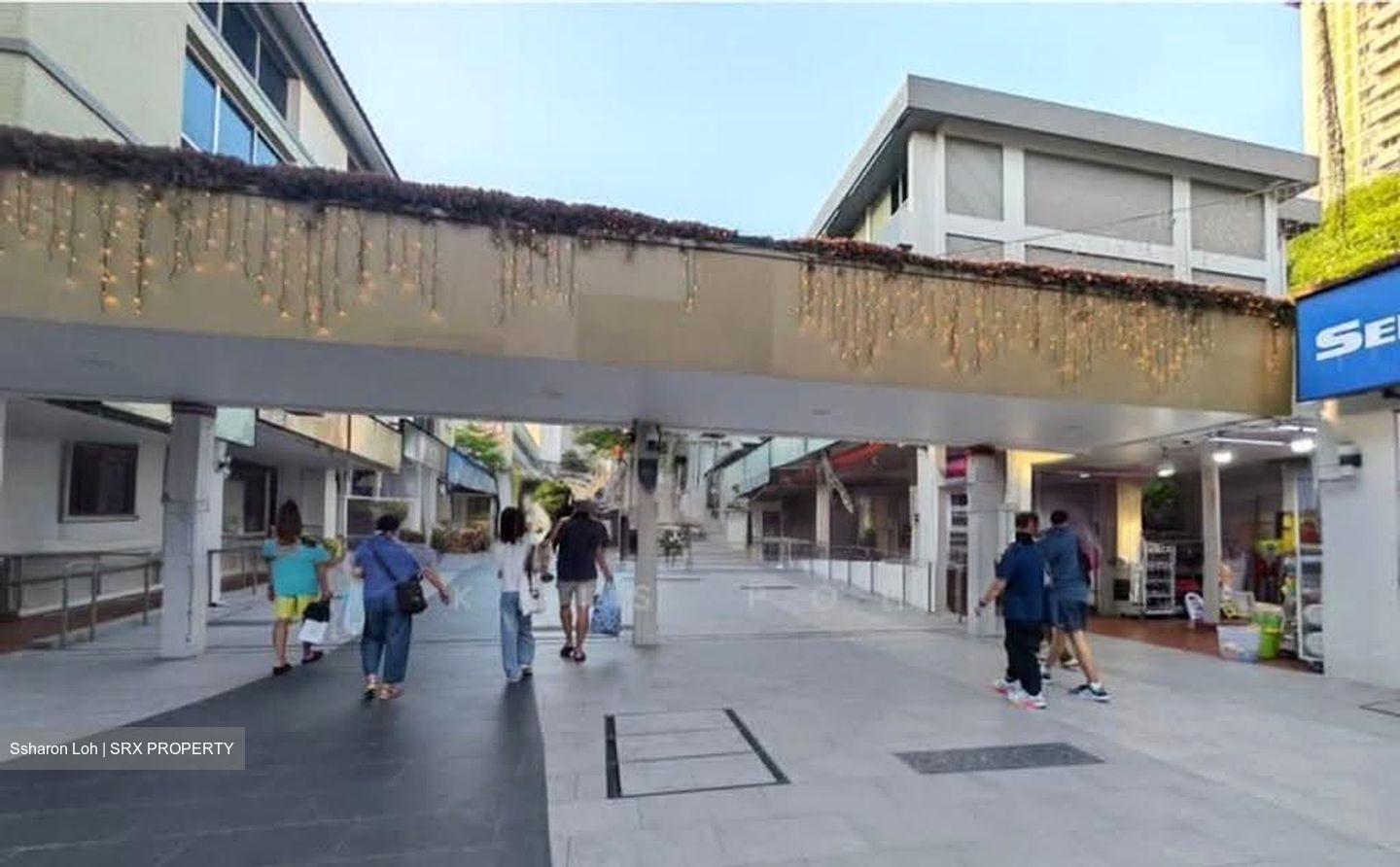 Ang Mo Kio Avenue 8 (D20), Shop House #636778301